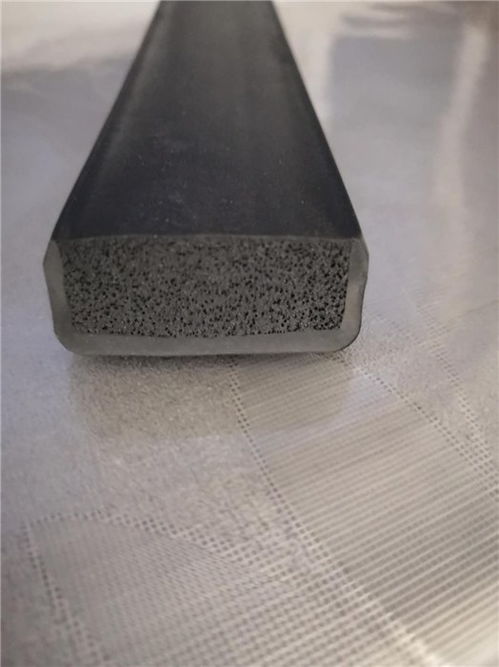 集裝箱密封條行業專家在線為您服務,隆騰橡膠密封件